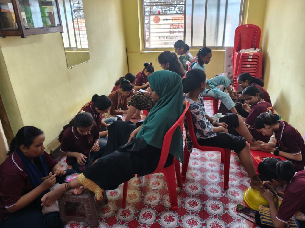 Khed Branch - Mehndi Training